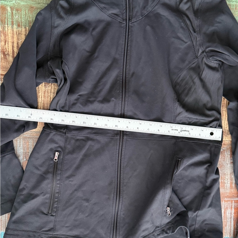 CALIA Jacket - Picture 10 of 13